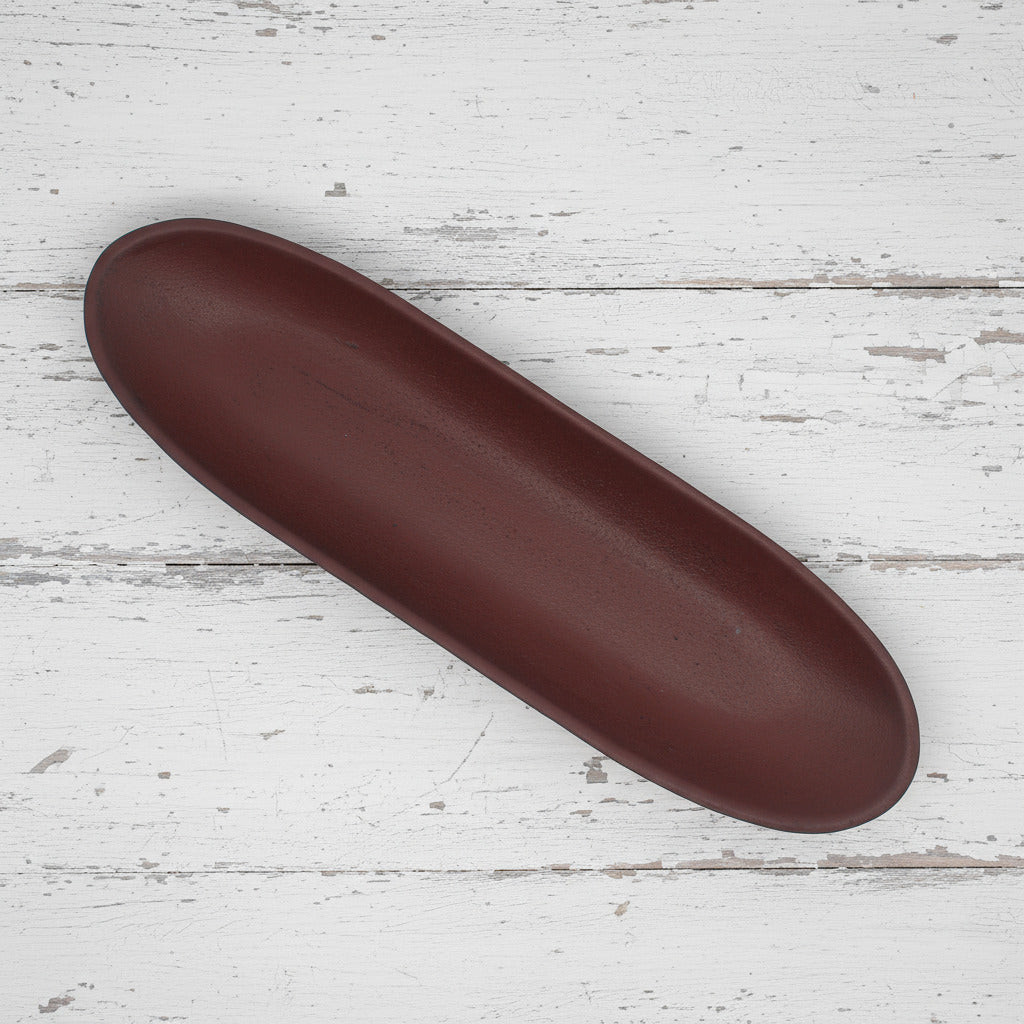 Colonial primitive long narrow burgundy resin decorative tray